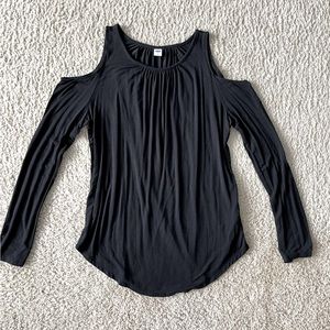 Open Shoulder Long Sleeve Shirt